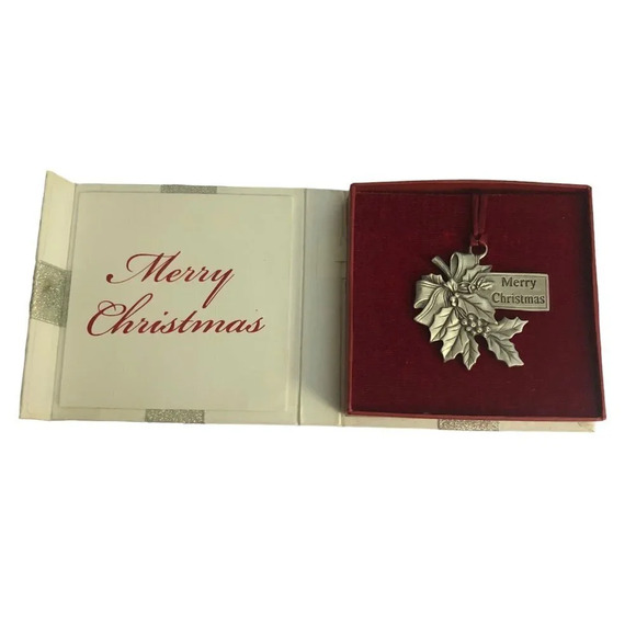 Seagull STUDIOS Pewter Holly w/Musical Packaging Christmas Xmas Tree Ornament - Picture 3 of 4